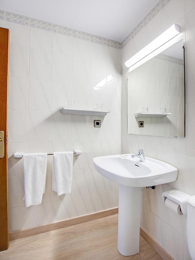 Hotel Restaurante Blanc I Negre 2 Agramunt Экстерьер фото